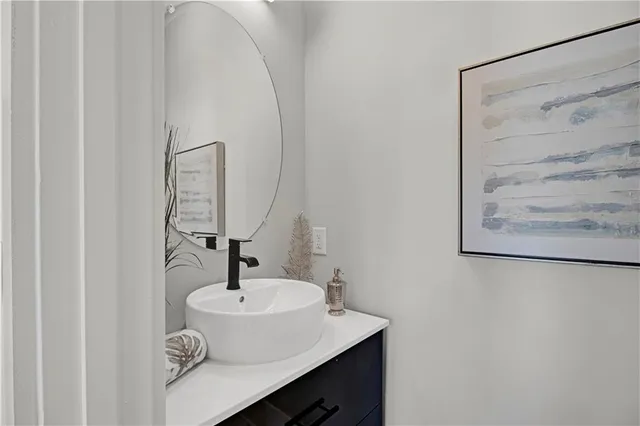 $3,000 | 2030 Main Street Northwest, Unit 205, Atlanta, GA 30318