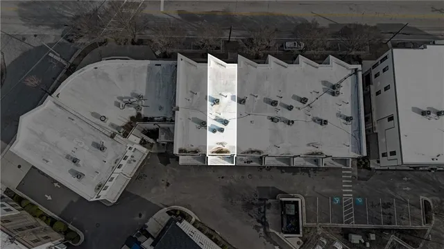 $3,000 | 2030 Main Street Northwest, Unit 205, Atlanta, GA 30318