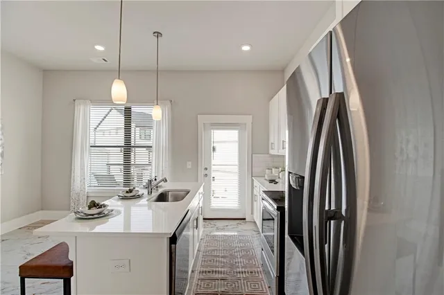 $3,000 | 2030 Main Street Northwest, Unit 205, Atlanta, GA 30318