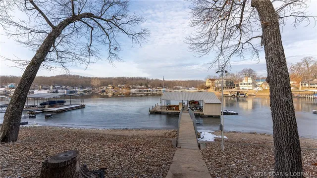 $819,900 | 31541 Lakewood Beach Road, Gravois Mills, MO 65037
