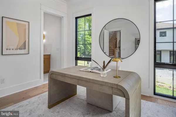 $3,249,000 | 8642 McHenry Street, Vienna, VA 22180