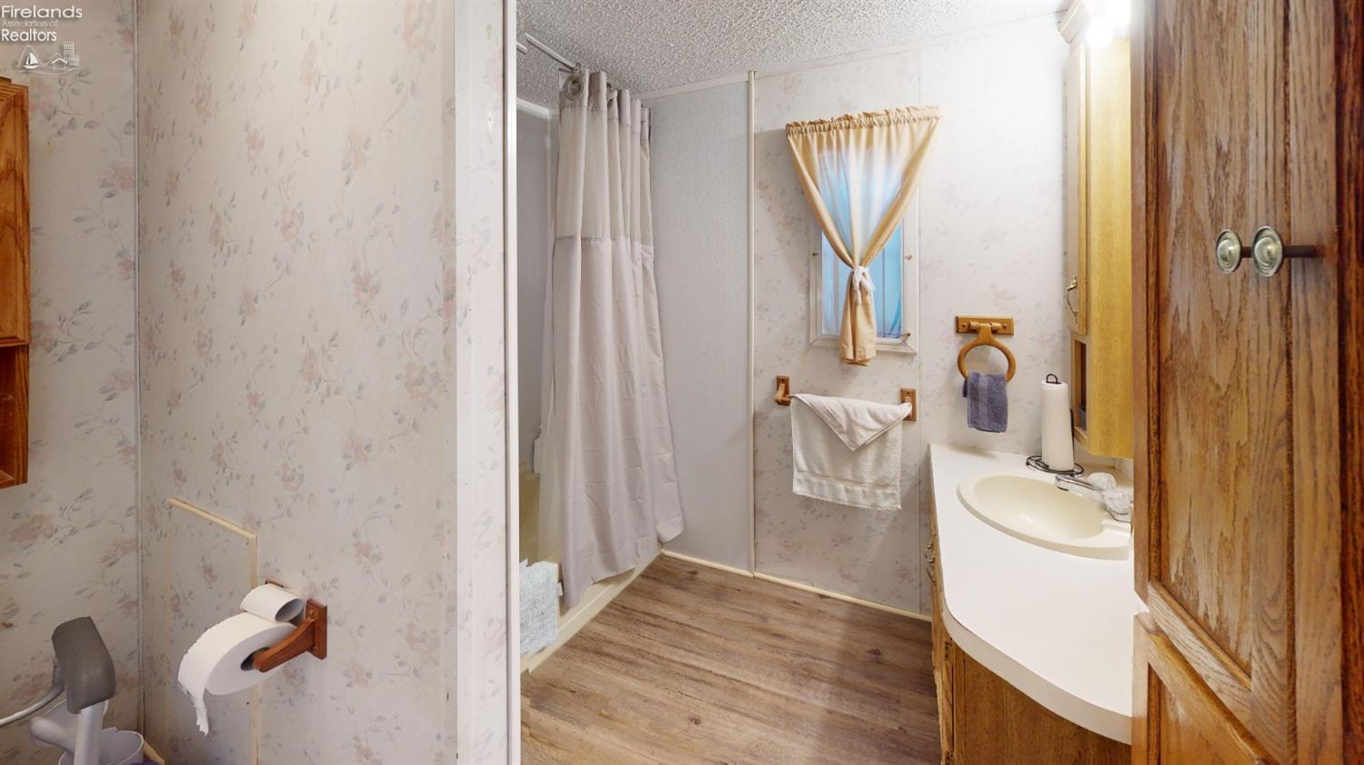 1730 Port Clinton Road, Unit 16 Fremont, OH 43420 - Photo 15 of 21 Gallery Image 15