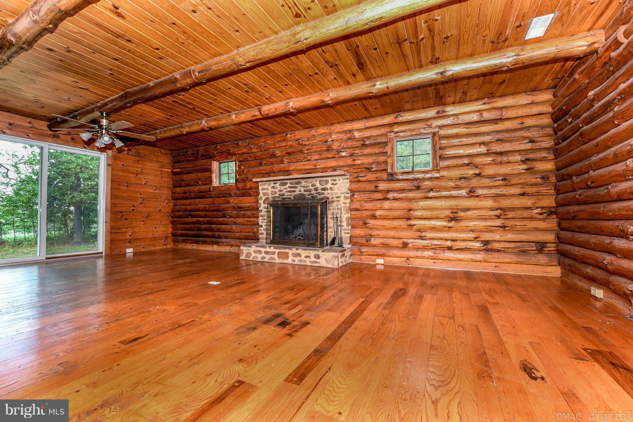 11006 Fingerboard Road Monrovia, MD 21770 - Photo 2 of 28 Interior (General)