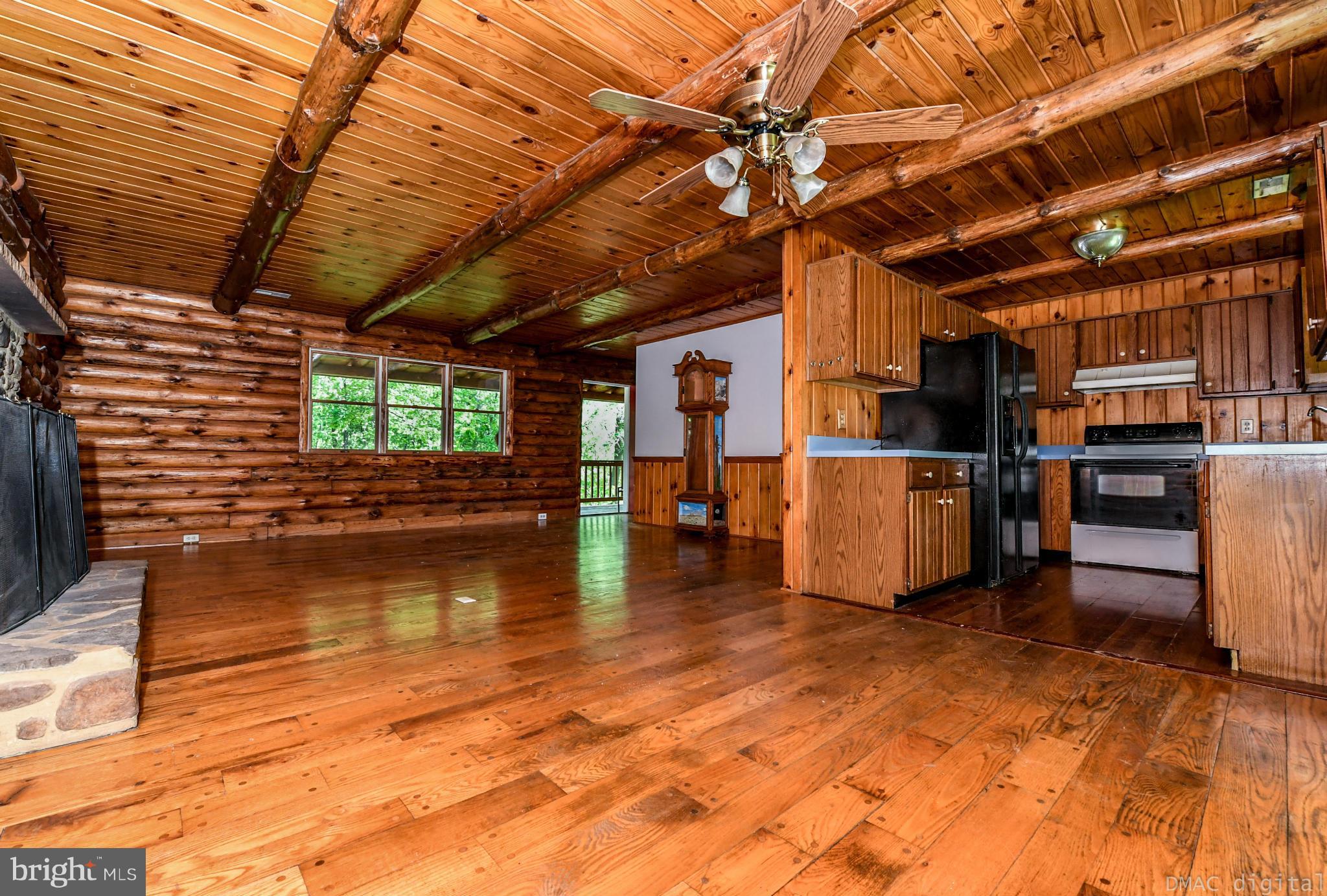 11006 Fingerboard Road Monrovia, MD 21770 - Photo 4 of 28 Interior (General)
