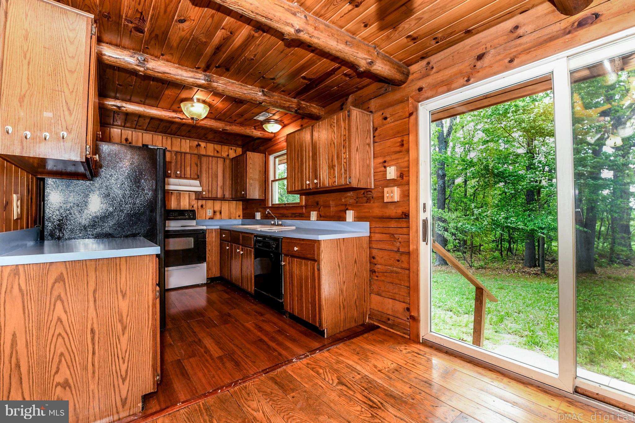 11006 Fingerboard Road Monrovia, MD 21770 - Photo 6 of 28 Interior (General)