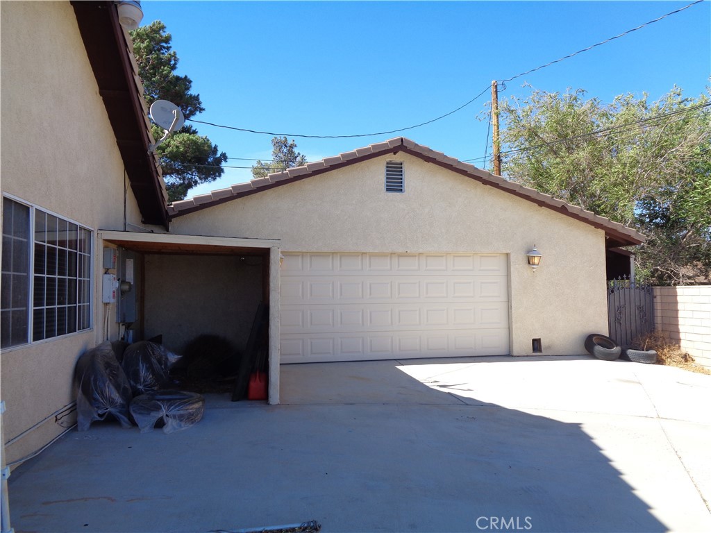 18130 Eucalyptus Street Hesperia, CA 92345 - Photo 33 of 35