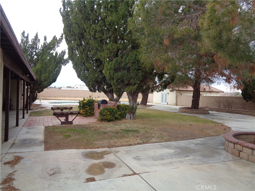 18130 Eucalyptus Street Hesperia, CA 92345 - Photo 35 of 35