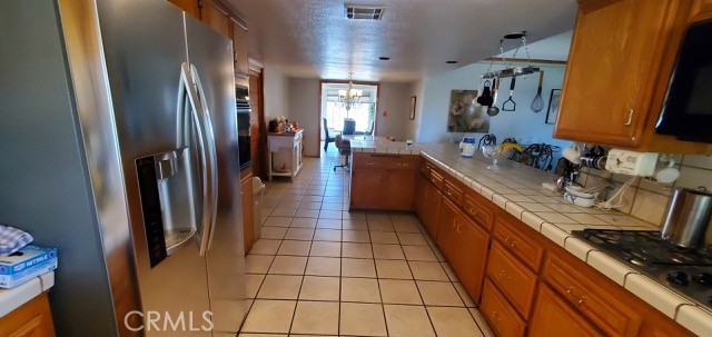 18130 Eucalyptus Street Hesperia, CA 92345 - Photo 4 of 35