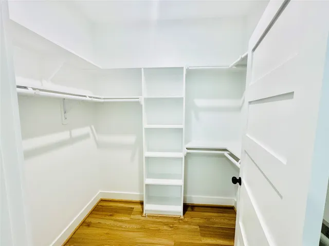 $2,600 | 9362 Starfire Lane, Houston, TX 77036