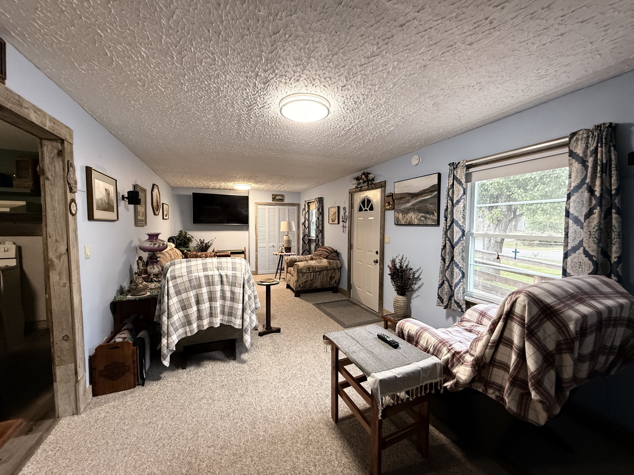 111 Gentry Street Tullahoma, TN 37388 - Photo 36 of 66 a bedroom with furniture and a window