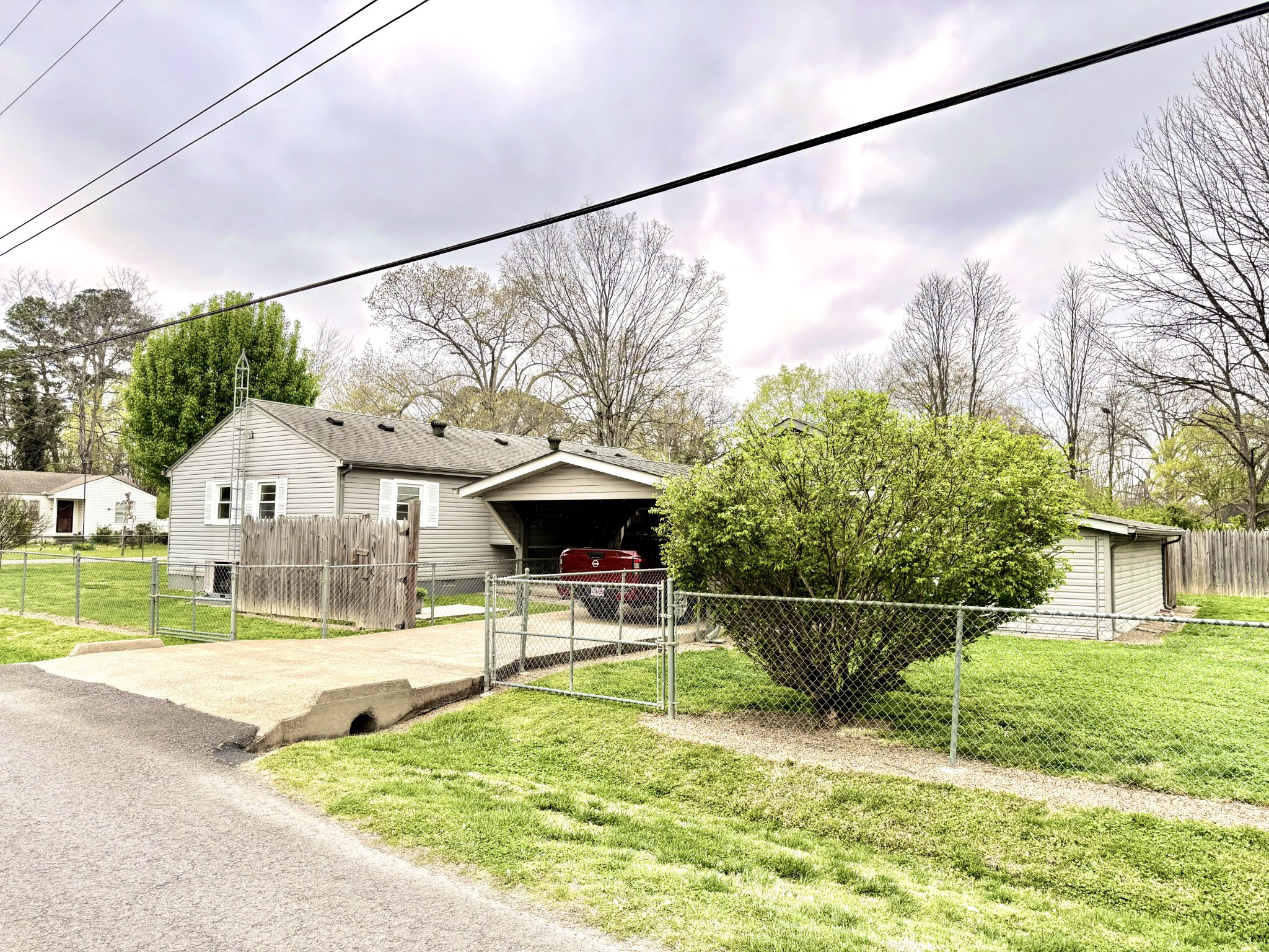 111 Gentry Street Tullahoma, TN 37388 - Photo 4 of 66