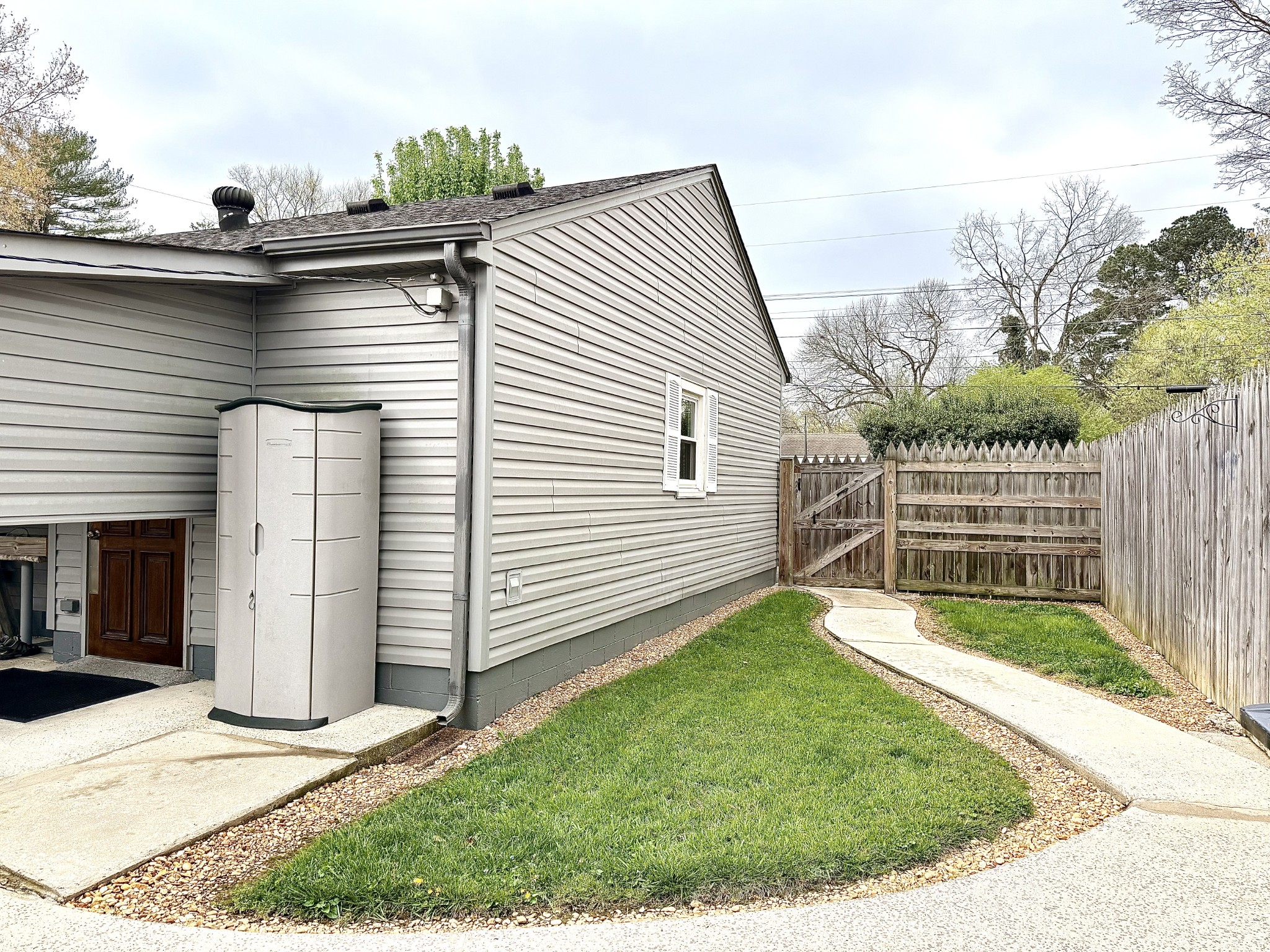 111 Gentry Street Tullahoma, TN 37388 - Photo 8 of 66