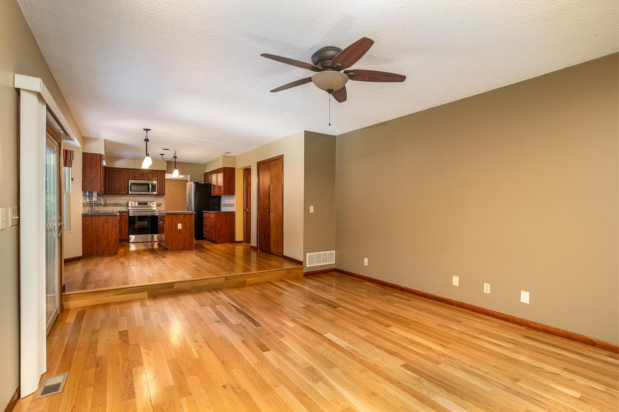 5566 Davidson Road Hilliard, OH 43026 - Photo 16 of 31 Davidson-24