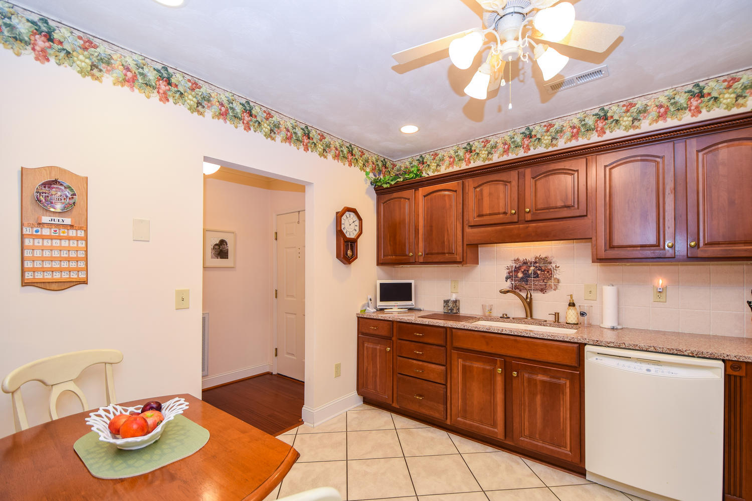 4444 Pheasant Ridge Rd Roanoke-large-006