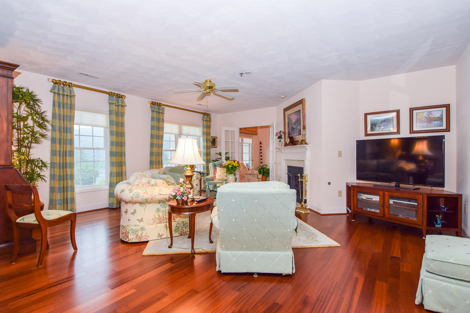 4444 Pheasant Ridge Road, Unit 304 Roanoke, VA 24014 - Photo 8 of 26 4444 Pheasant Ridge Rd Roanoke-large-008