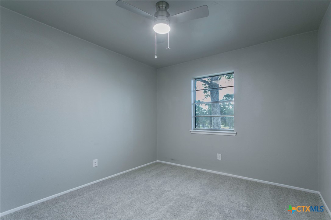 4049 Morgan's Point Road Belton, TX 76513 - Photo 14 of 28