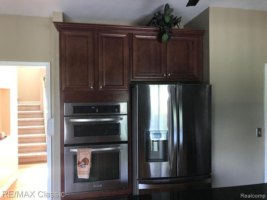 46420 Mornington Road Canton, MI 48188 - Photo 24 of 42