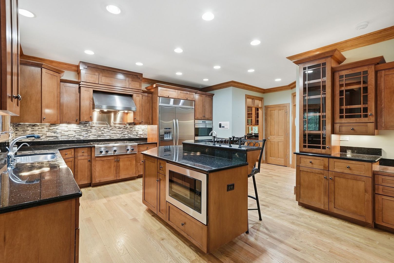 13001 Ravine Drive Lemont, IL 60439 - Photo 39 of 64 Gallery Image 39