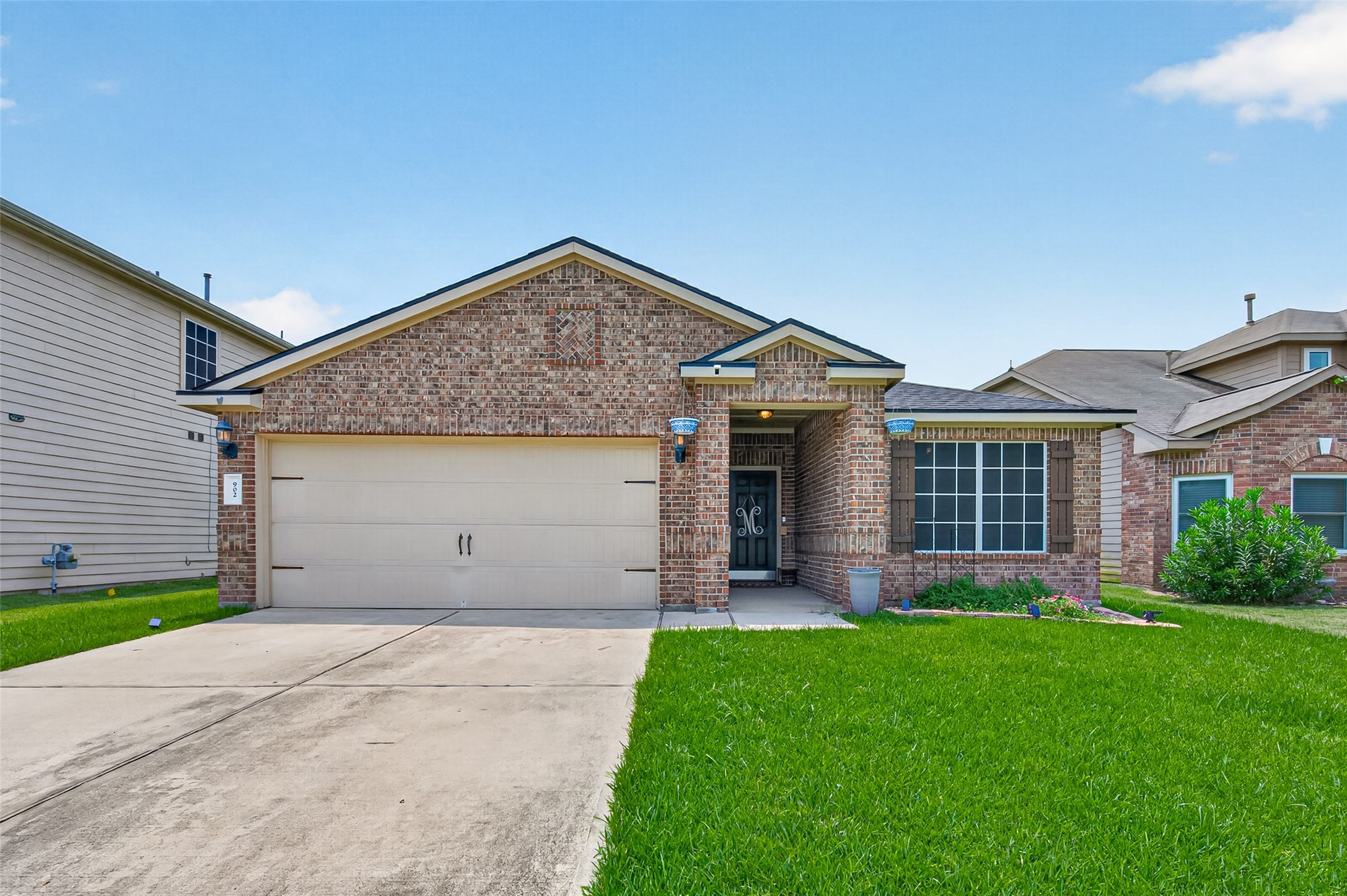 902 Marigold Road Baytown, TX 77521 - Photo 1 of 43