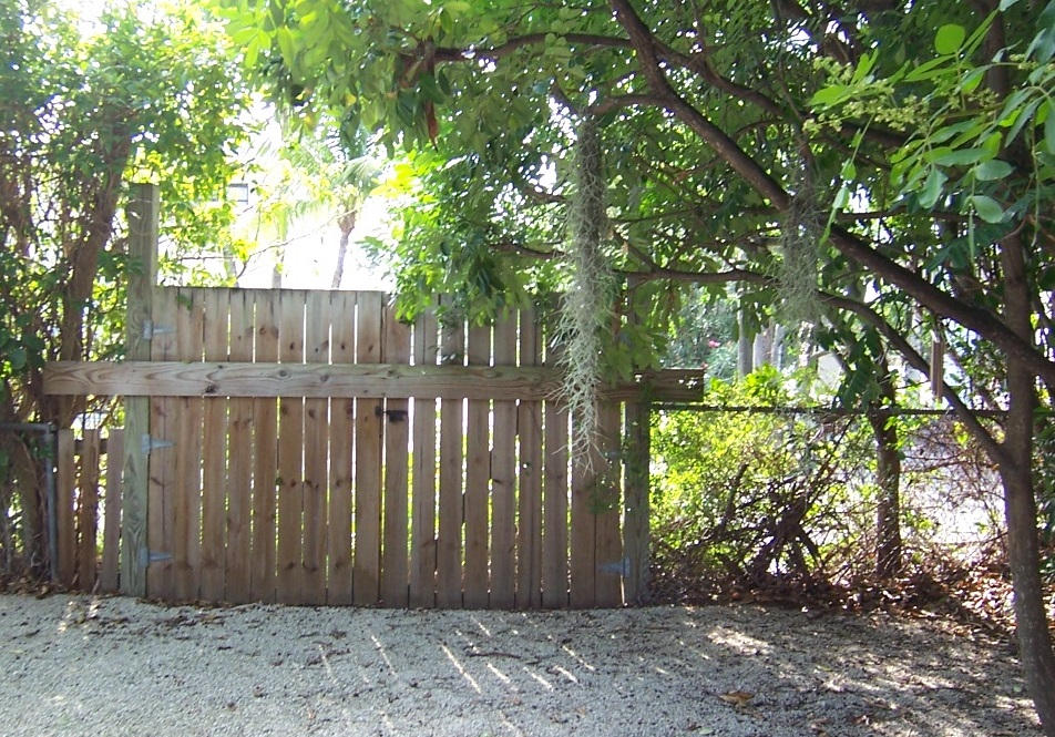 119 Sterling Road Tavernier, FL 33070 - Photo 3 of 16 Trailer gate at 119 Sterling Road, Taver