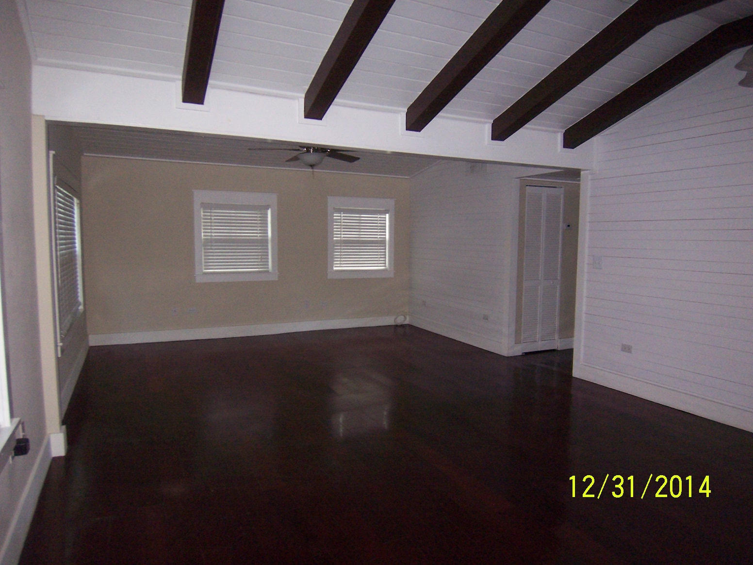 119 Sterling Road Tavernier, FL 33070 - Photo 7 of 16 Dining & Living area of 119 Sterling Roa