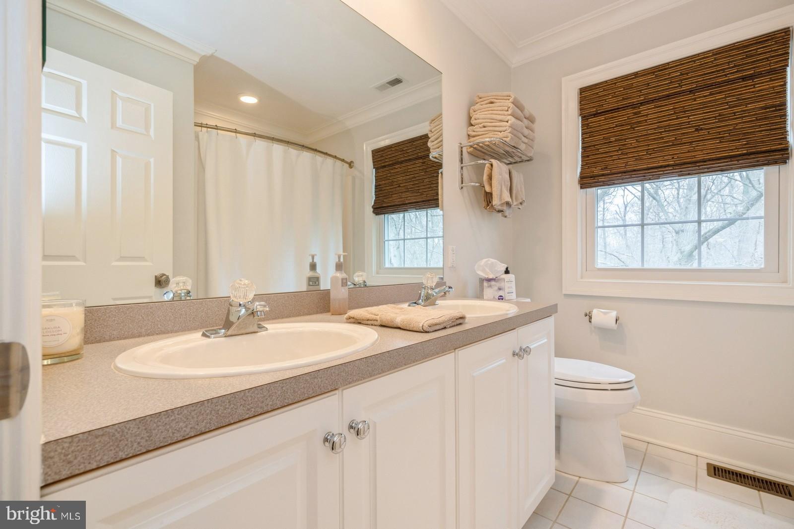 29 Pheasant Drive Mount Laurel, NJ 08054 - Photo 20 of 35