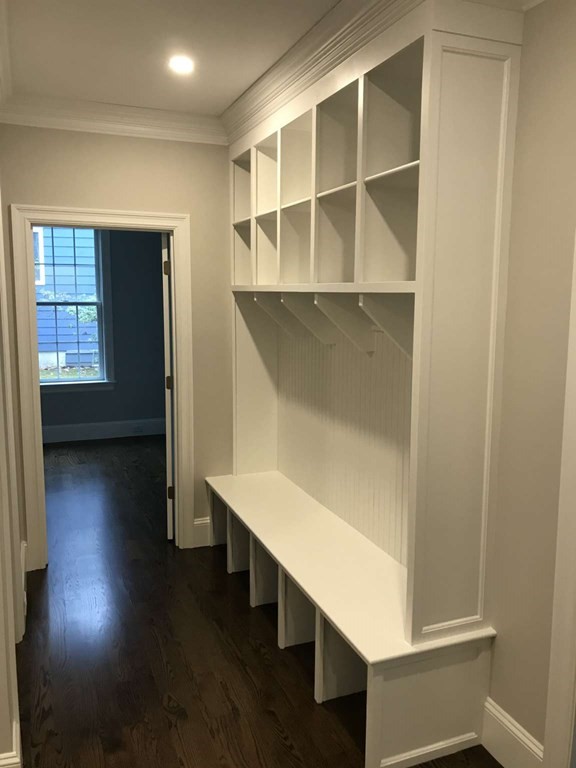 71 Pilgrim Road Needham, MA 02492 - Photo 15 of 30