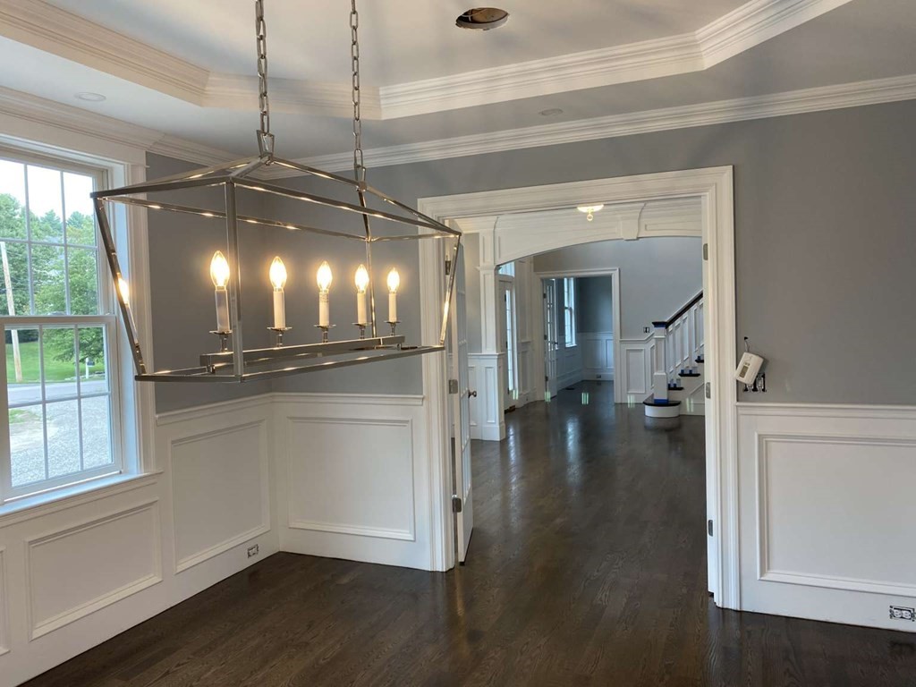 71 Pilgrim Road Needham, MA 02492 - Photo 7 of 30