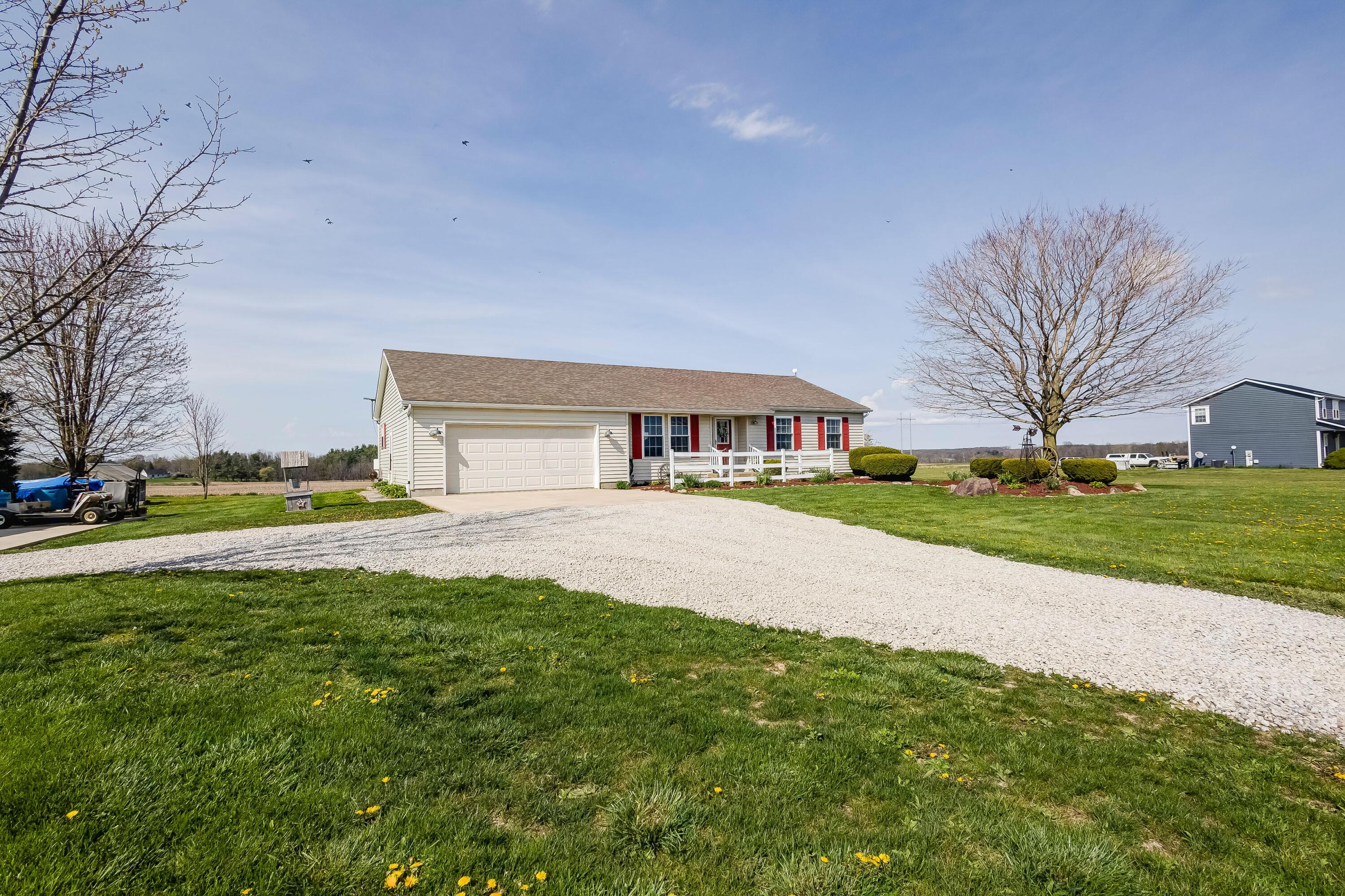 14055 Lohr Road Mount Vernon, OH 43050 - Photo 4 of 48 1-36