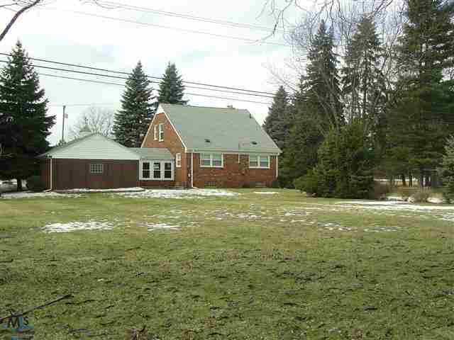 6400 Livernois Road Troy, MI 48085 - Photo 4 of 18 31136383-3.JPG