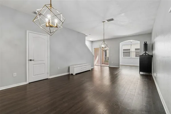 $2,200 | 3566 High Hampton Circle, Tampa, FL 33610