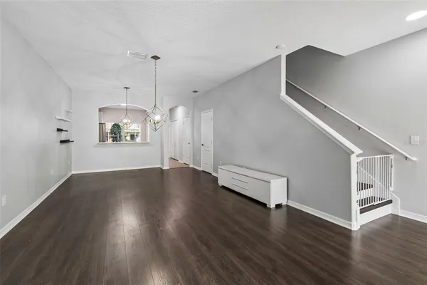 $2,200 | 3566 High Hampton Circle, Tampa, FL 33610