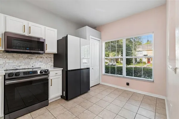 $2,200 | 3566 High Hampton Circle, Tampa, FL 33610