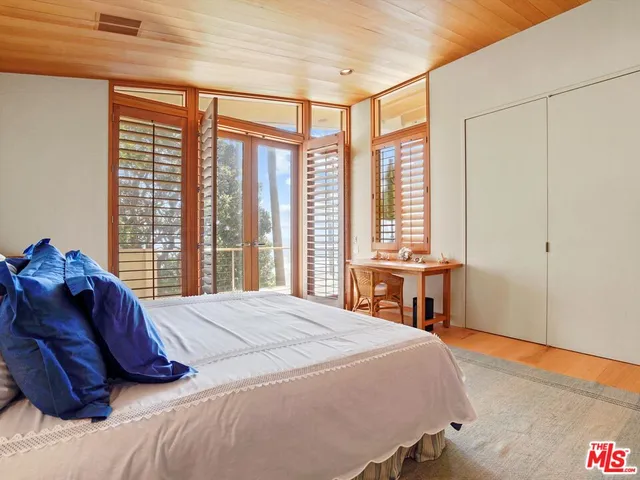 $80,000 | 31280 Broad Beach Road, Malibu, CA 90265