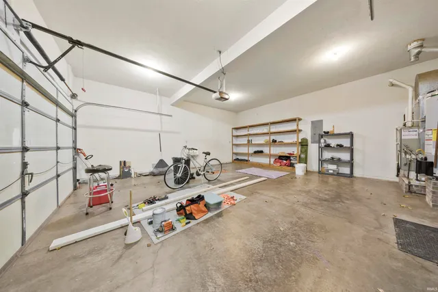 $354,900 | 3116 Roselawn Drive, Evansville, IN 47711