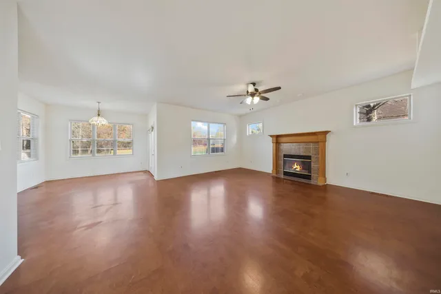 $354,900 | 3116 Roselawn Drive, Evansville, IN 47711