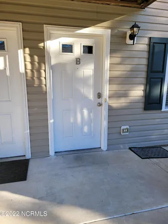 $1,650 | 5132 Greenville Loop Road, Unit B, Wilmington, NC 28409