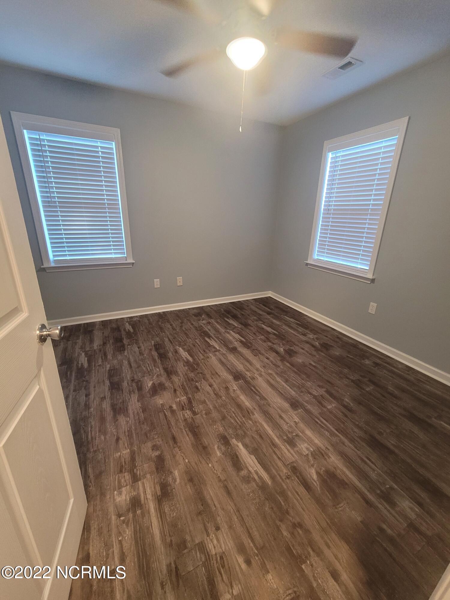 5132 Greenville Loop Road, Unit B Wilmington, NC 28409 - Photo 16 of 17 15