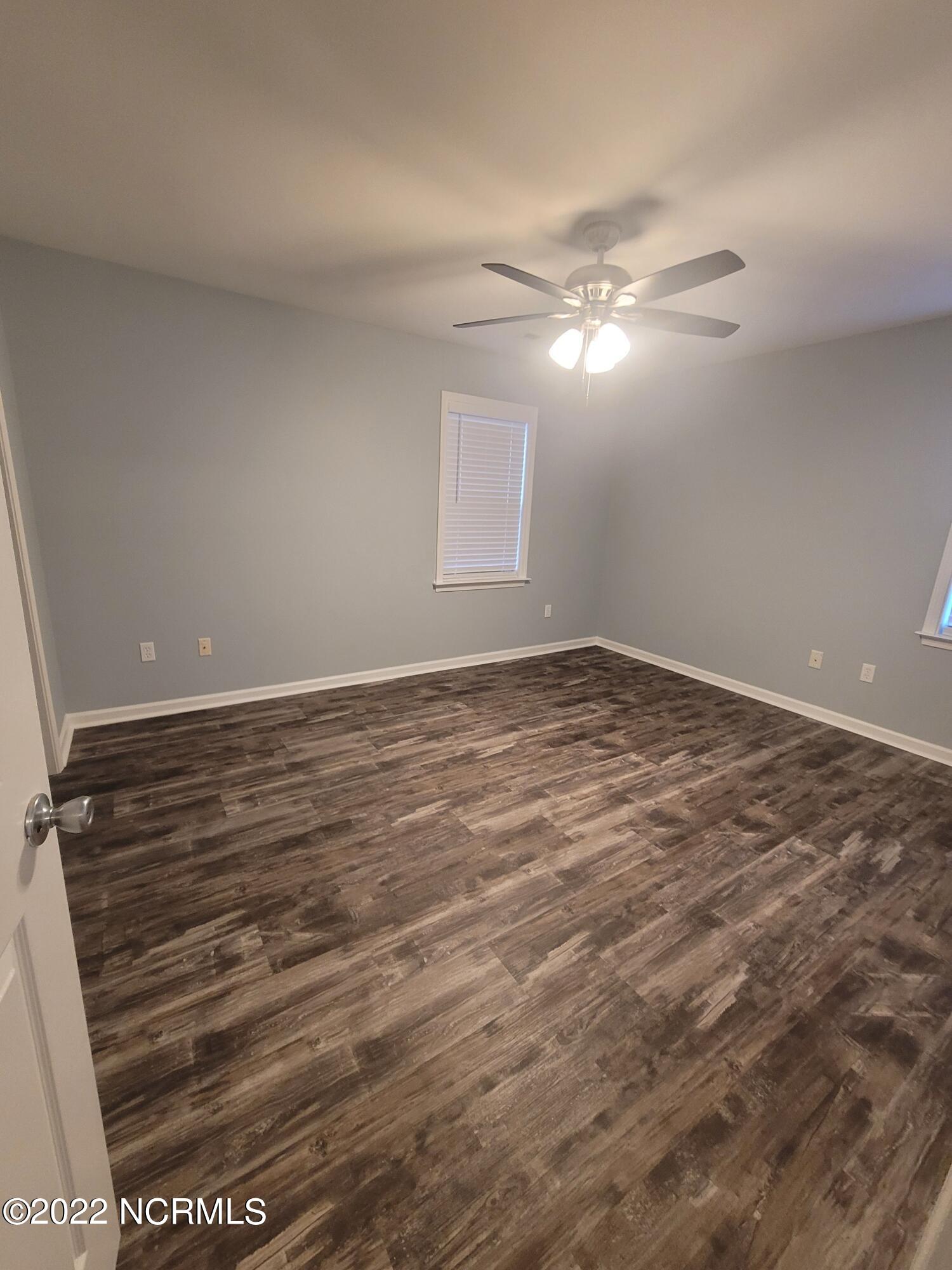 5132 Greenville Loop Road, Unit B Wilmington, NC 28409 - Photo 8 of 17 7