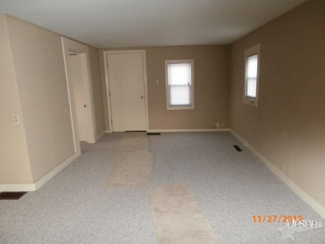 3609 Hartzell Road New Haven, IN 46774 - Photo 2 of 6