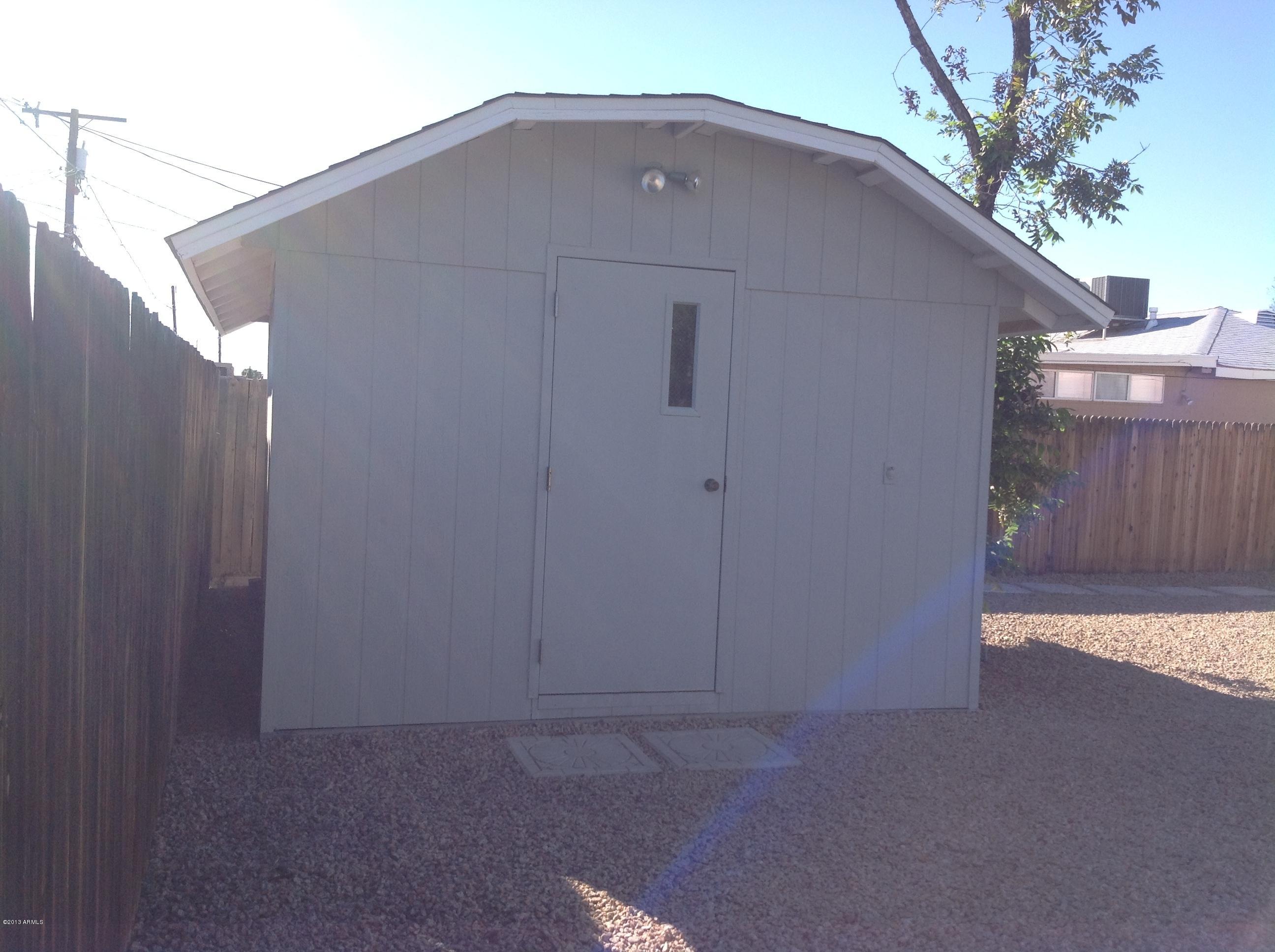 3411 West Wethersfield Road Phoenix, AZ 85029 - Photo 13 of 21 Workshop or Shed You decide!