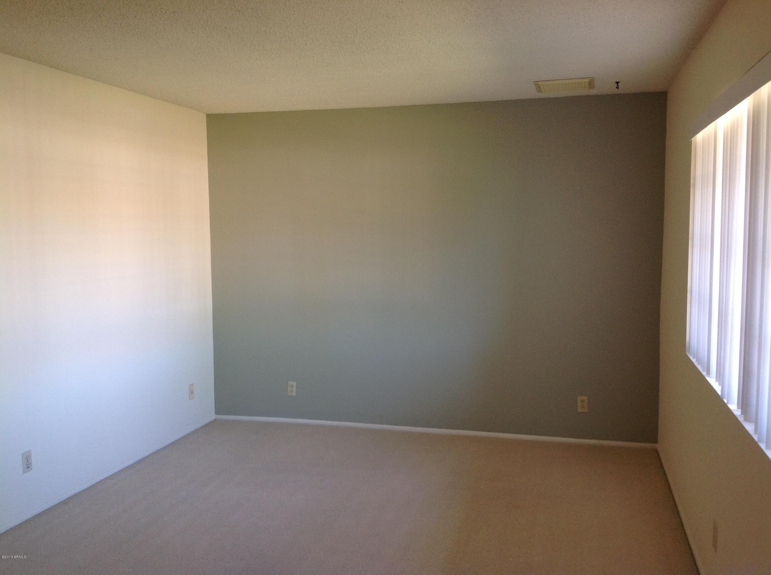 3411 West Wethersfield Road Phoenix, AZ 85029 - Photo 3 of 21 Living Room in Phoenix