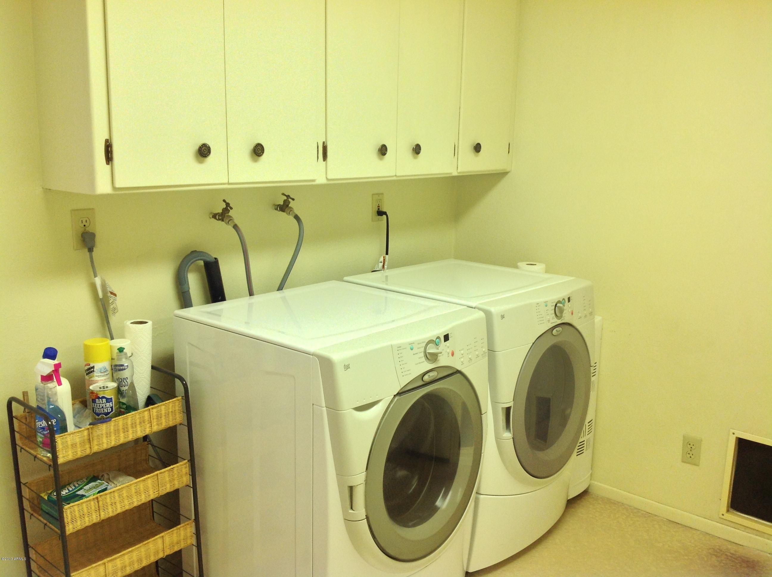 3411 West Wethersfield Road Phoenix, AZ 85029 - Photo 8 of 21 Inside Laundry room