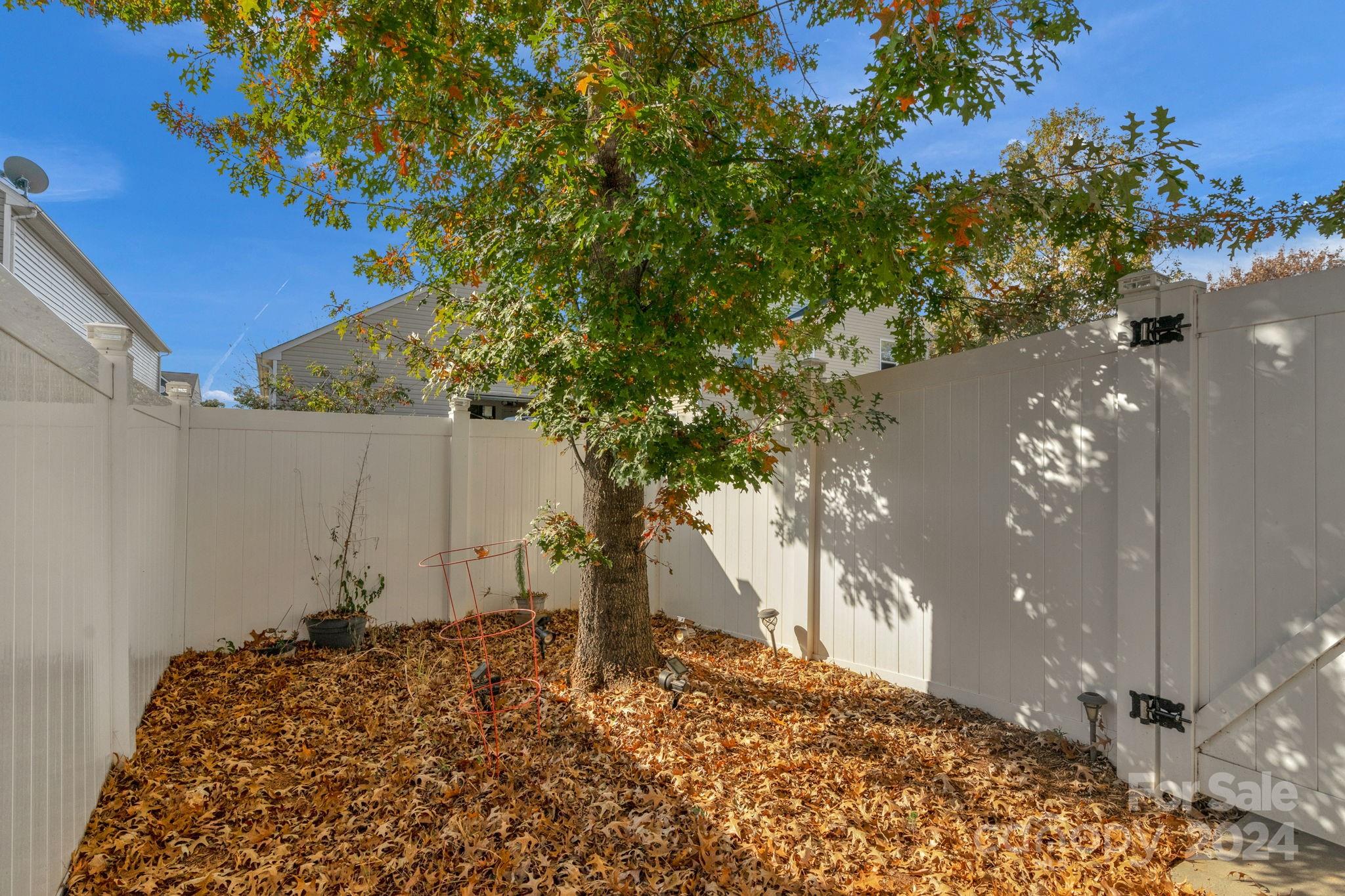 738 Sinclair Drive Monroe, NC 28112 - Photo 28 of 33 a backyard of a house