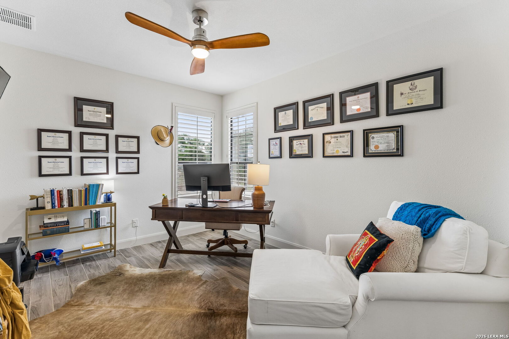 1330 Palmetto Point Spring Branch, TX 78070 - Photo 29 of 43 a living room with furniture