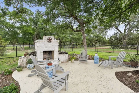 $850,000 | 1330 Palmetto Point, Spring Branch, TX 78070