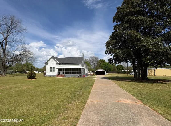 $320,000 | 205 White Road, Byron, GA 31008