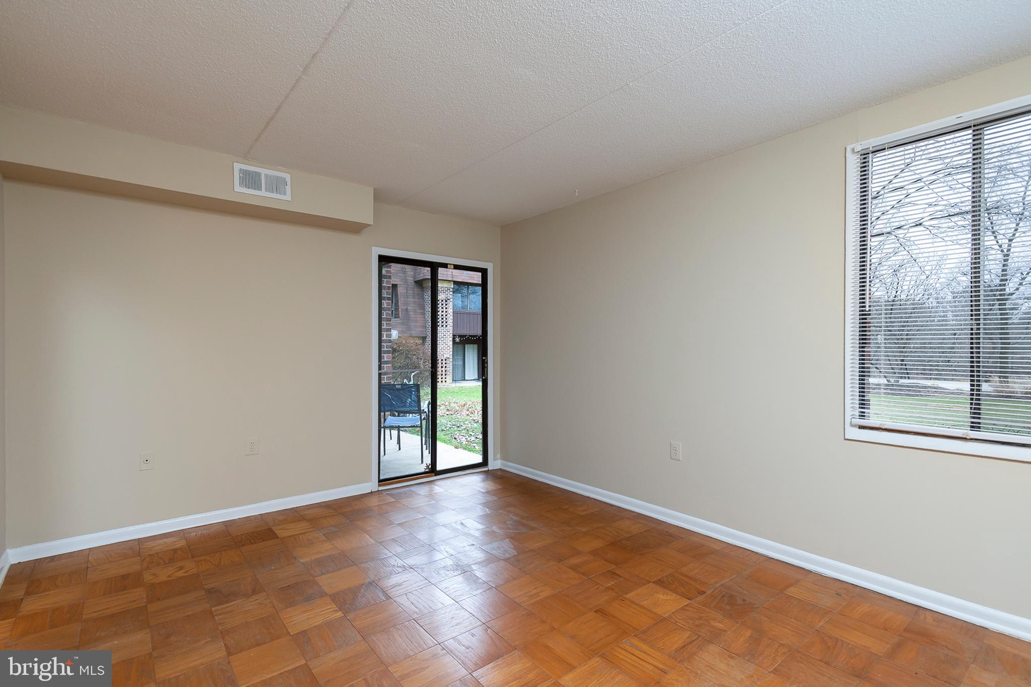 5251 West Running Brook Road, Unit 102 Columbia, MD 21044 - Photo 16 of 30 Master Bedroom (alt view)