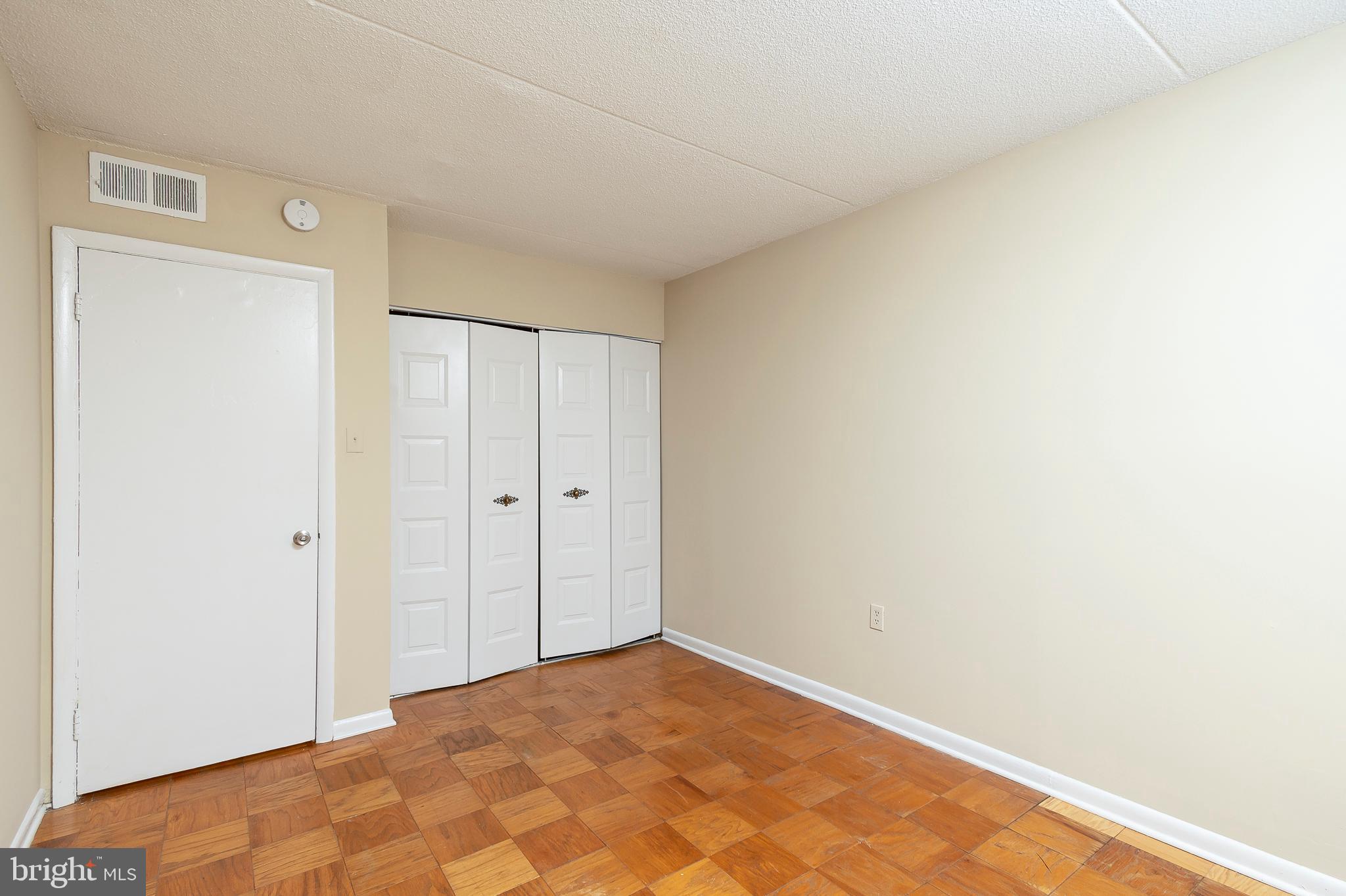 5251 West Running Brook Road, Unit 102 Columbia, MD 21044 - Photo 28 of 30 Bedroom 3 (alt view)