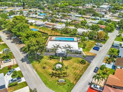 $299,900 | 4504 Northwest 47th Terrace, Tamarac, FL 33319